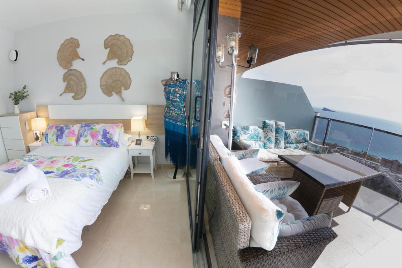 Sunset Waves Benidorm Julieta Vistas Al Mar Premium 200 Mt2 Con Jacuzzi En Terraza Exterior foto