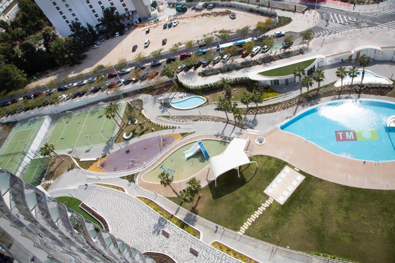 Sunset Waves Benidorm Julieta Vistas Al Mar Premium 200 Mt2 Con Jacuzzi En Terraza Exterior foto